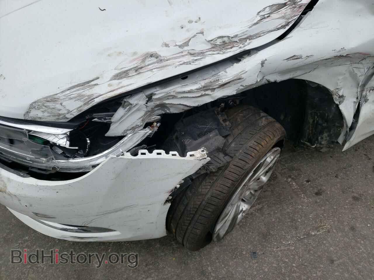 2015 CHRYSLER 200 - VIN: 1C3CCCAB5FN708427 - Фото 9