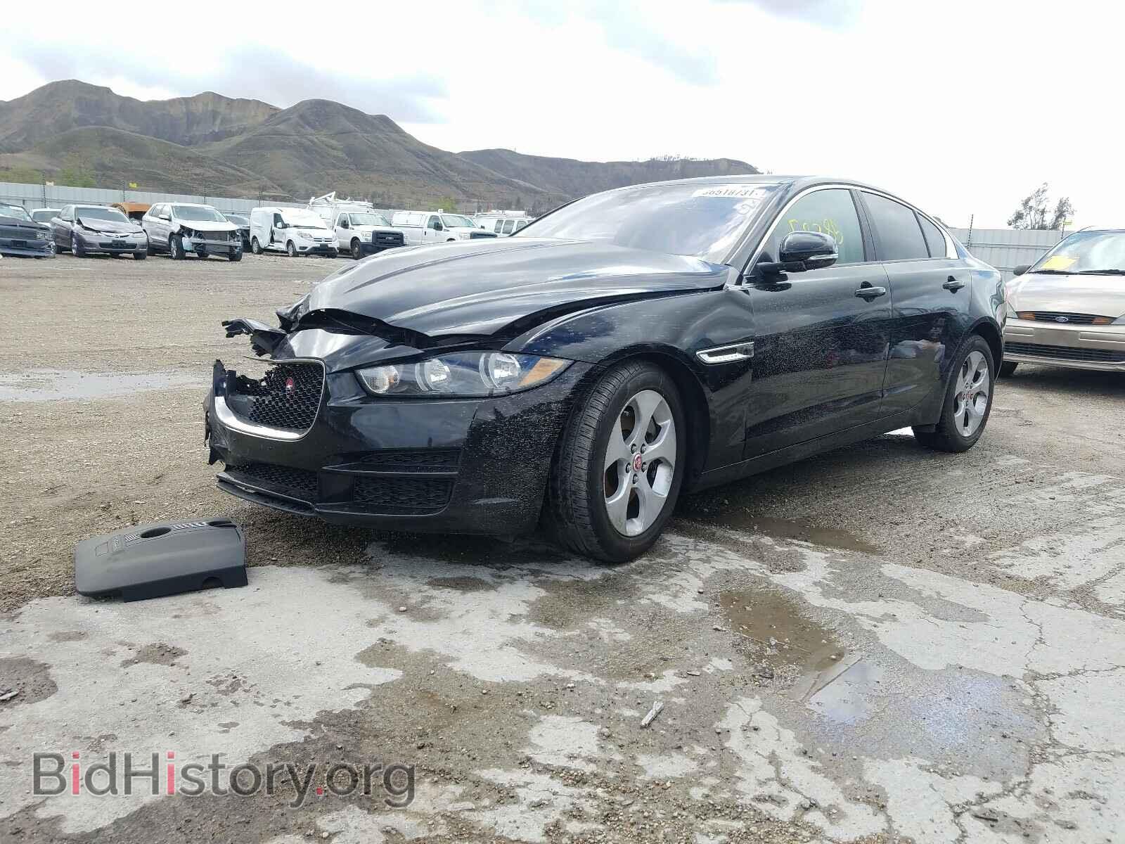 2017 JAGUAR XE - VIN: SAJAR4BG7HA971743 - Фото 2