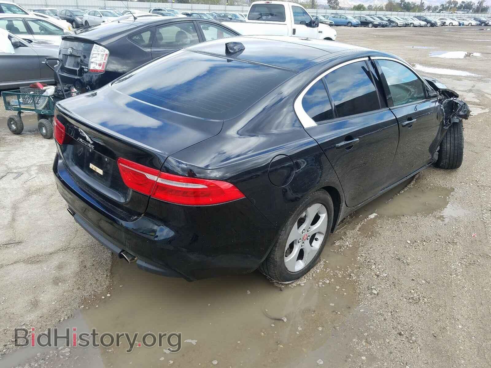 2017 JAGUAR XE - VIN: SAJAR4BG7HA971743 - Фото 4