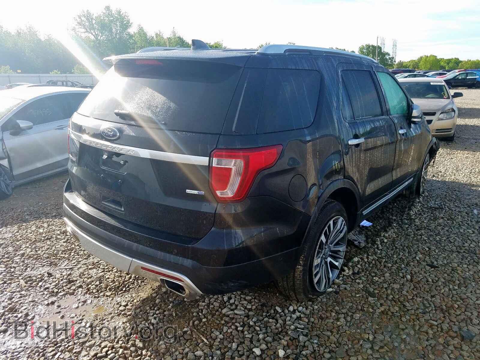 2017 FORD EXPLORER - VIN: 1FM5K8HT5HGD27828 - Photo 4