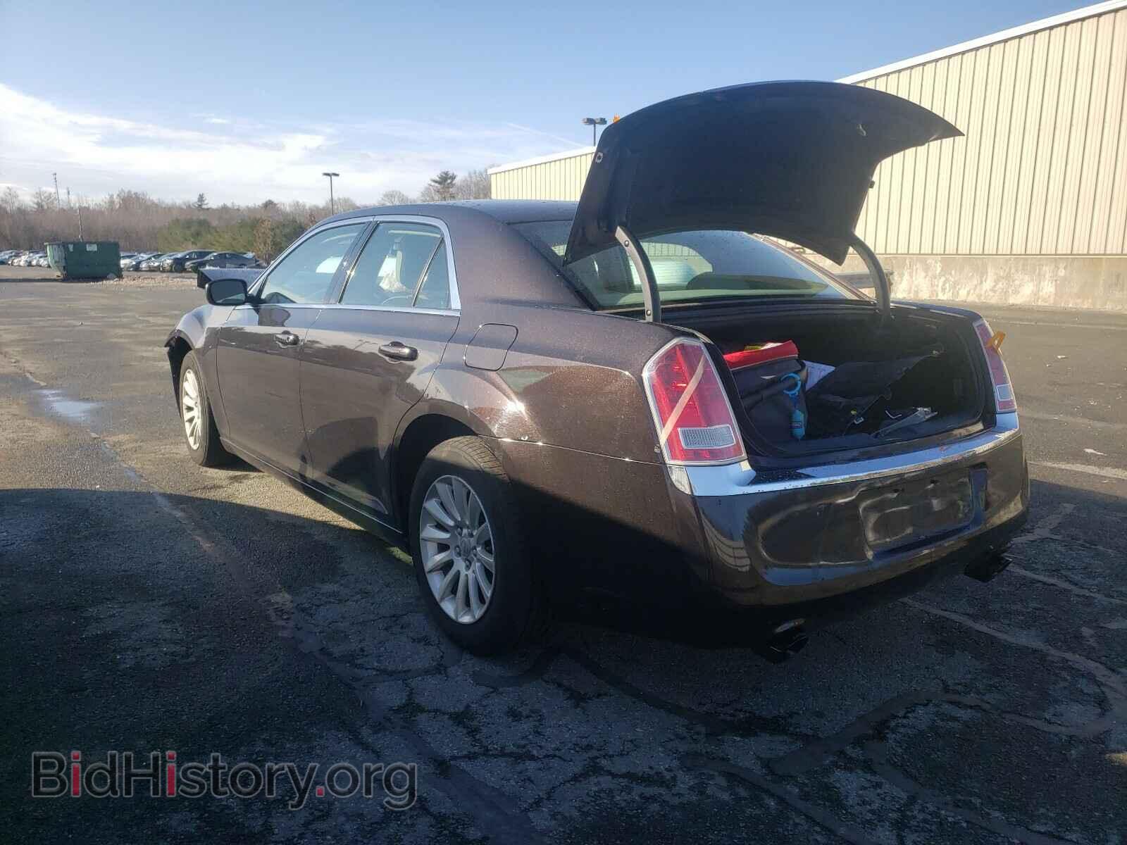 2013 CHRYSLER 300 - VIN: 2C3CCAAG3DH572806 - Фото 3