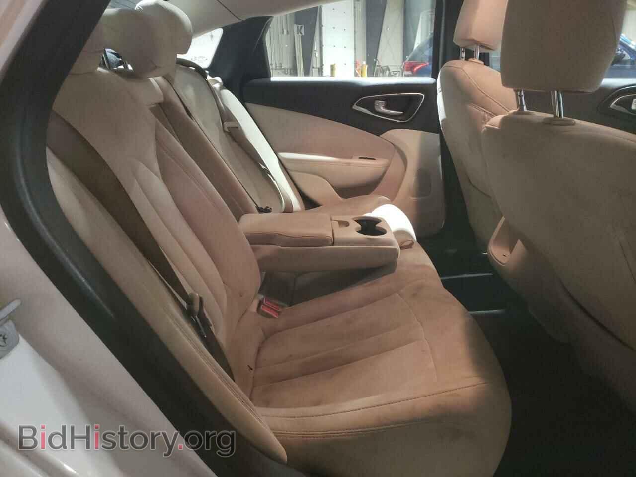 2015 CHRYSLER 200 - VIN: 1C3CCCAB5FN659455 - Фото 6