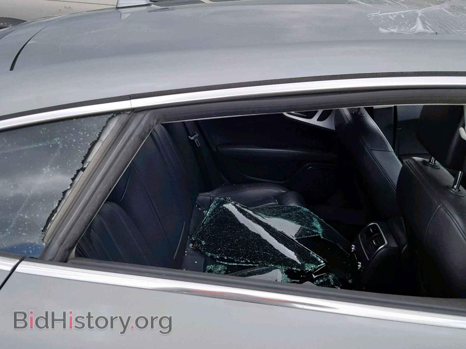 2012 AUDI A7 - VIN: WAUSGAFC5CN017361 - Фото 9