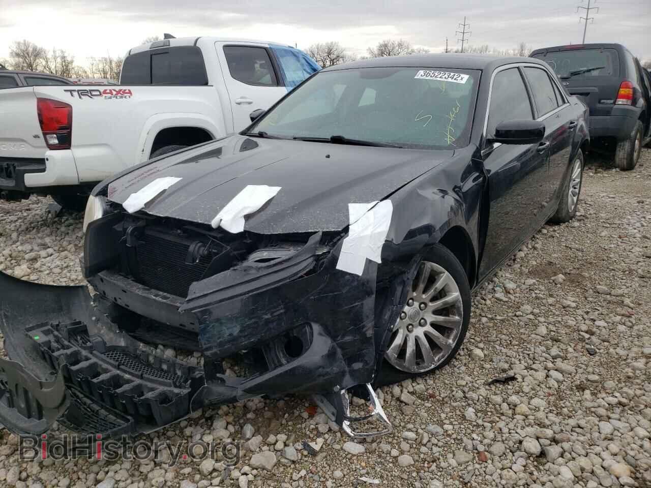 2013 CHRYSLER 300 - VIN: 2C3CCAAG1DH728129 - Photo 2