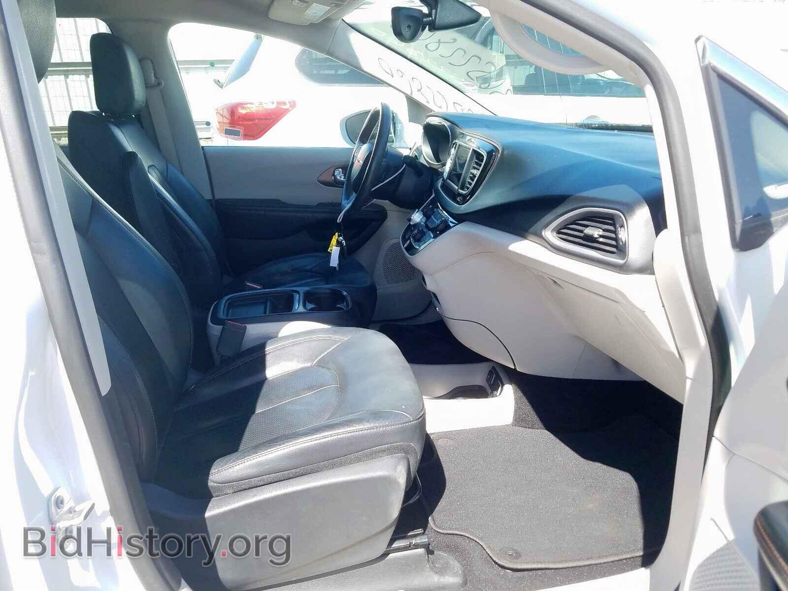 2019 CHRYSLER PACIFICA T - VIN: 2C4RC1BG0KR561497 - Photo 5