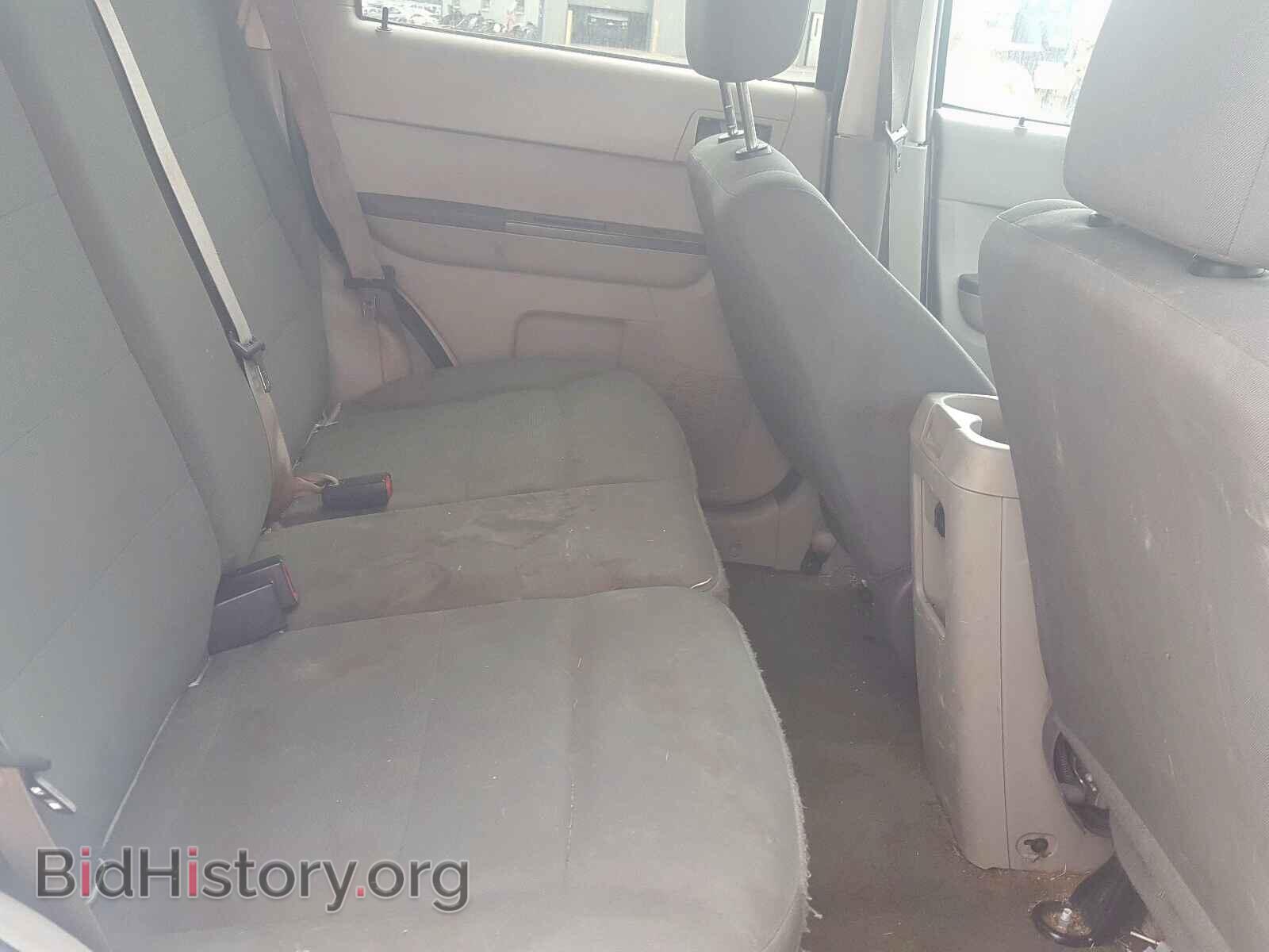 2011 FORD ESCAPE - VIN: 1FMCU0C74BKB48052 - Photo 6