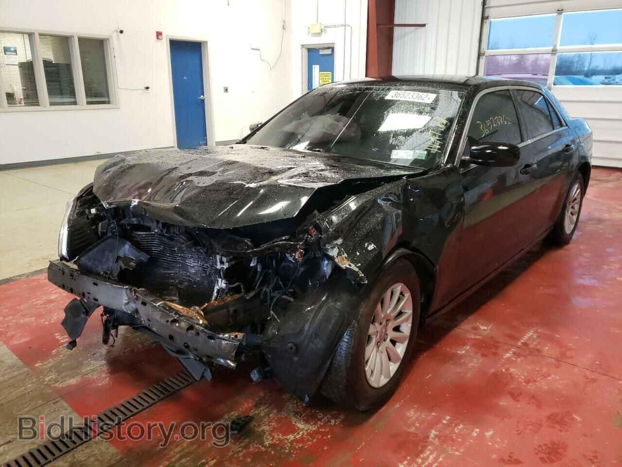 2013 CHRYSLER 300 - VIN: 2C3CCAAG0DH572438 - Фото 2