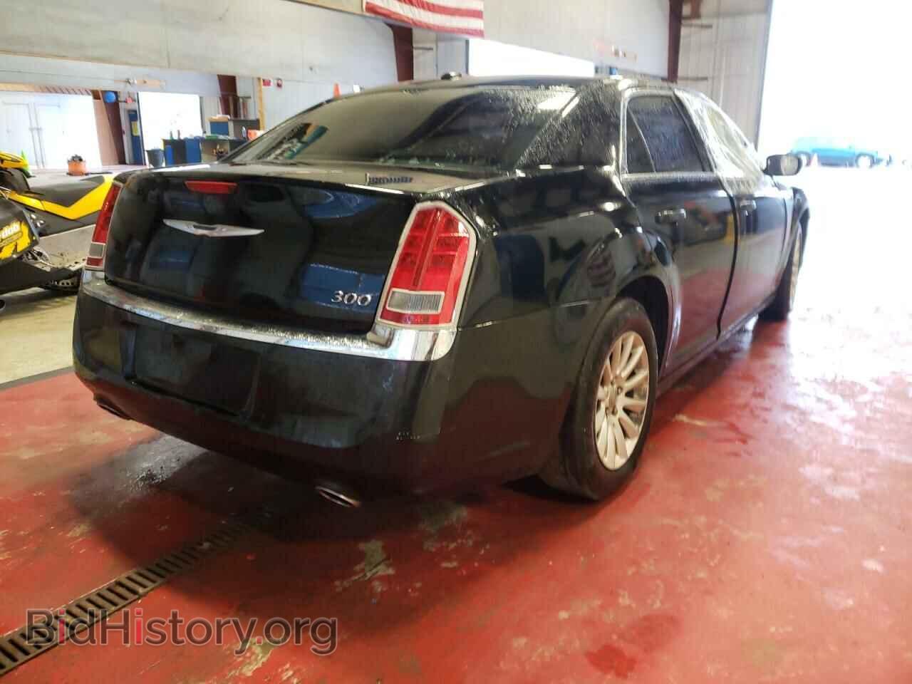 2013 CHRYSLER 300 - VIN: 2C3CCAAG0DH572438 - Фото 4
