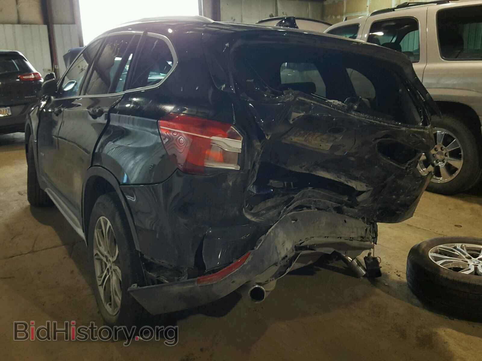 2016 BMW X1 - VIN: WBXHT3Z33G4A51445 - Фото 3