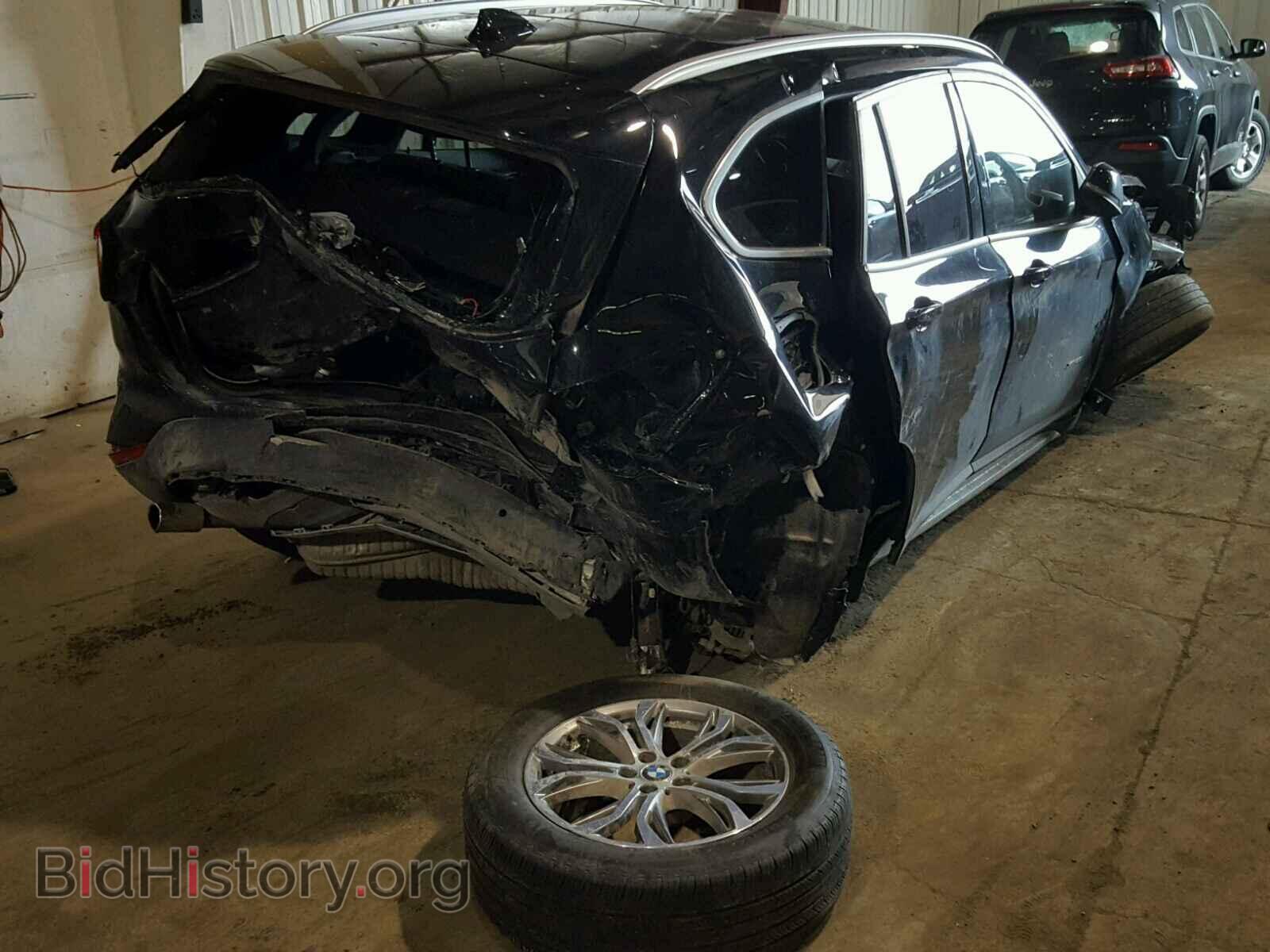 2016 BMW X1 - VIN: WBXHT3Z33G4A51445 - Фото 4