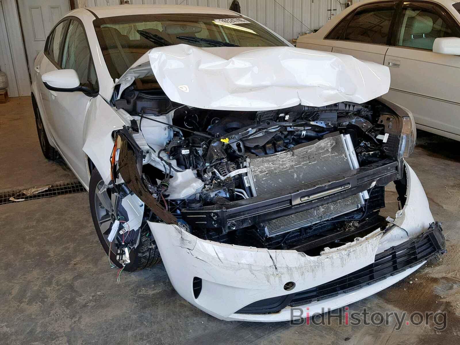 Photo 3KPFL4A74JE254131 - KIA FORTE LX 2018