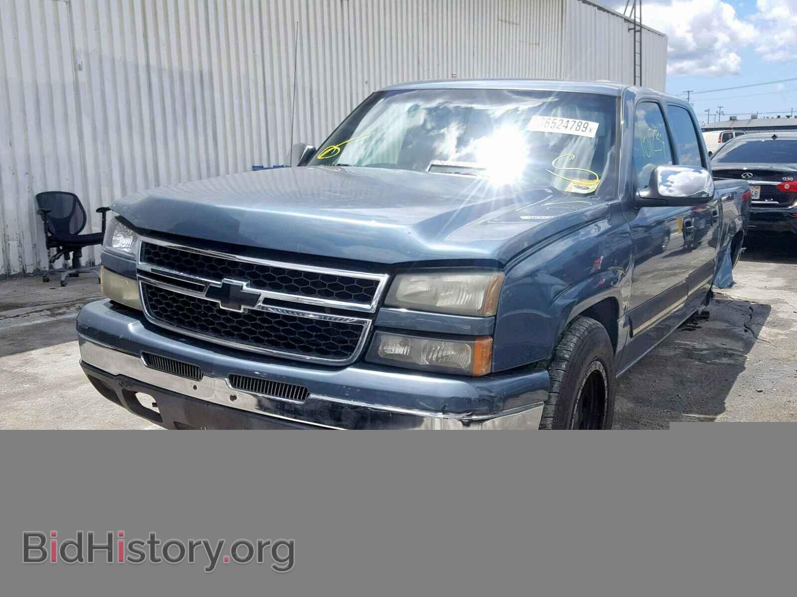 2006 CHEVROLET SILVERADO - VIN: 2GCEC13V361345725 - Фото 2