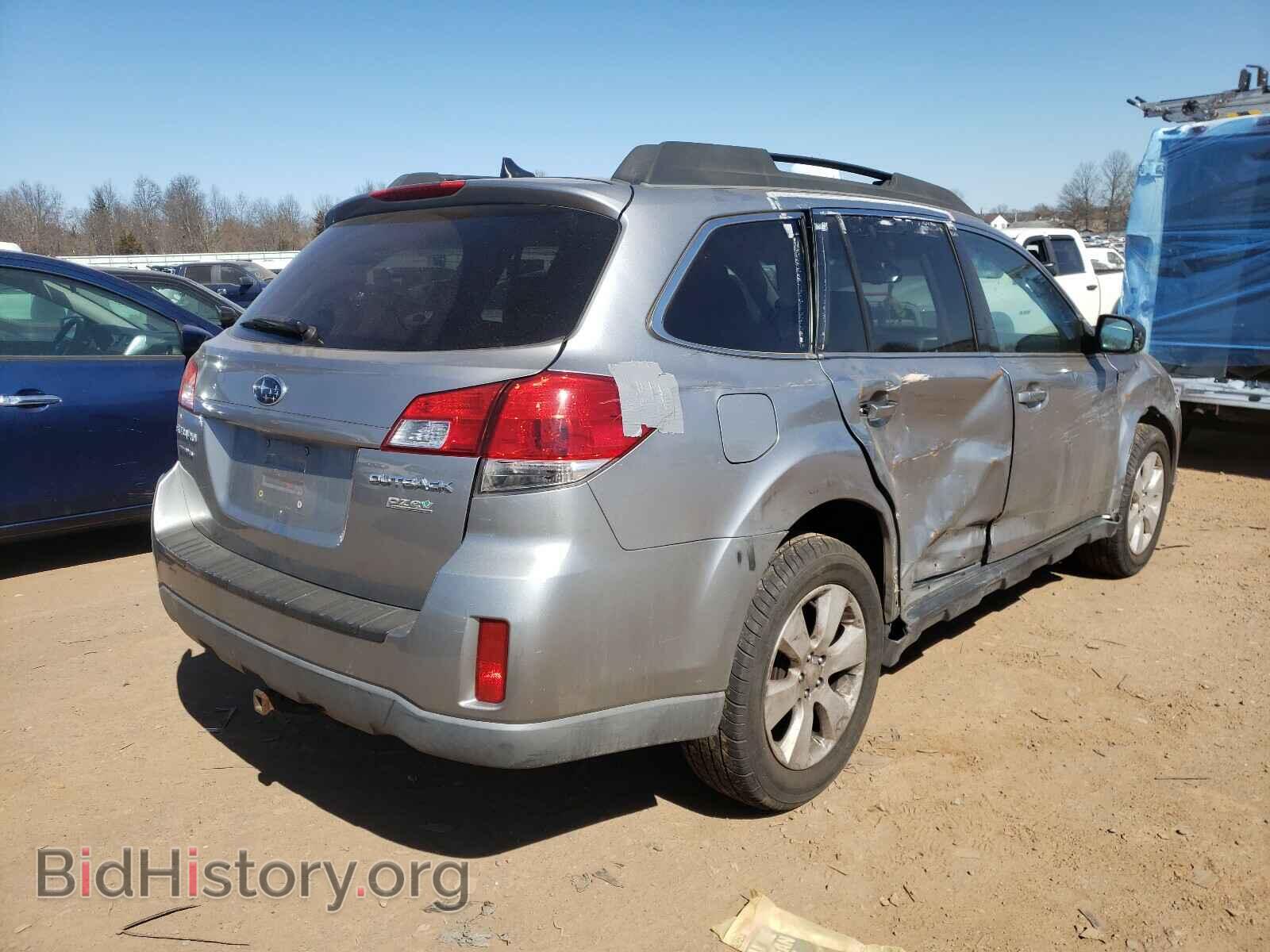 2011 SUBARU OUTBACK - VIN: 4S4BRBFC6B3352735 - Фото 4