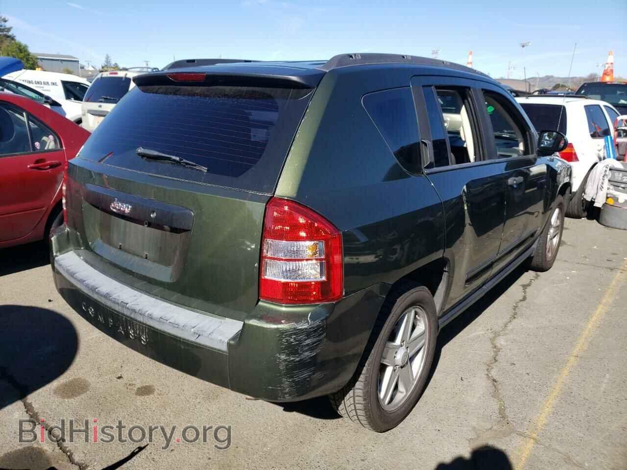 2008 JEEP COMPASS - VIN: 1J8FT47018D789254 - Фото 4