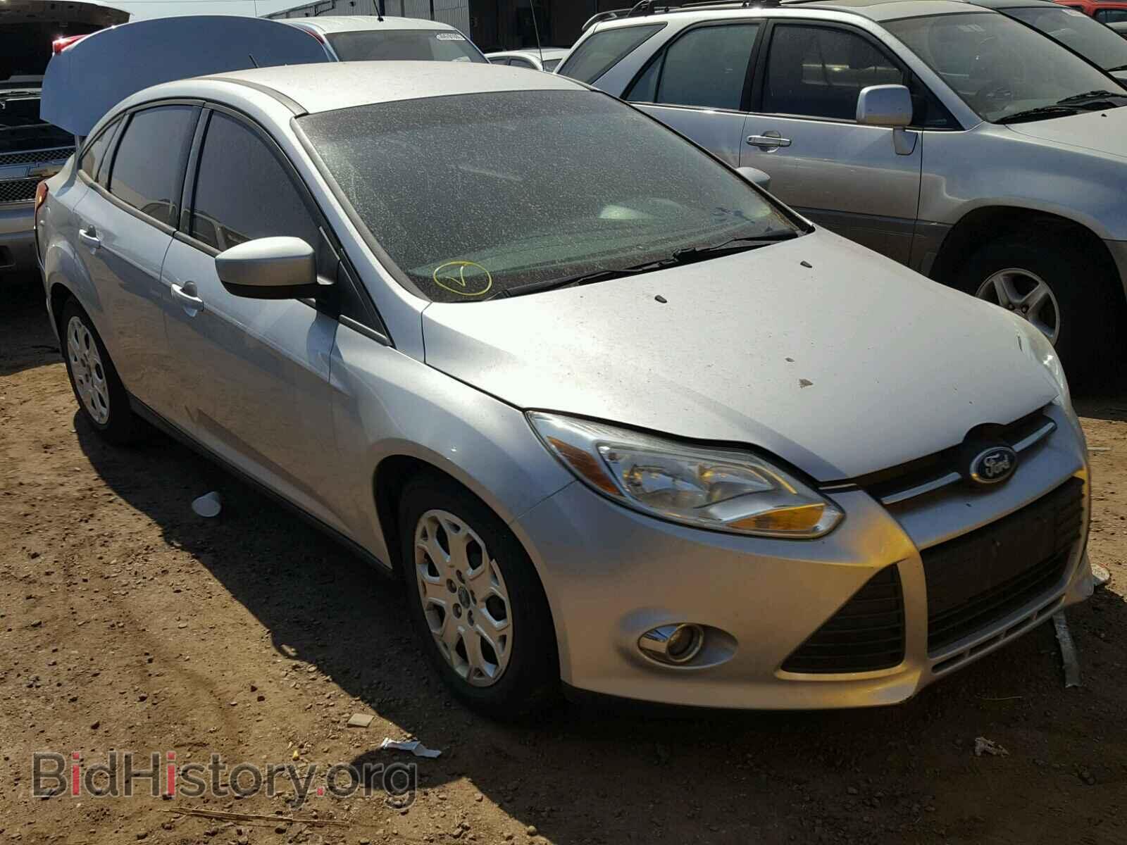 Photo 1FAHP3F22CL108797 - FORD FOCUS 2012