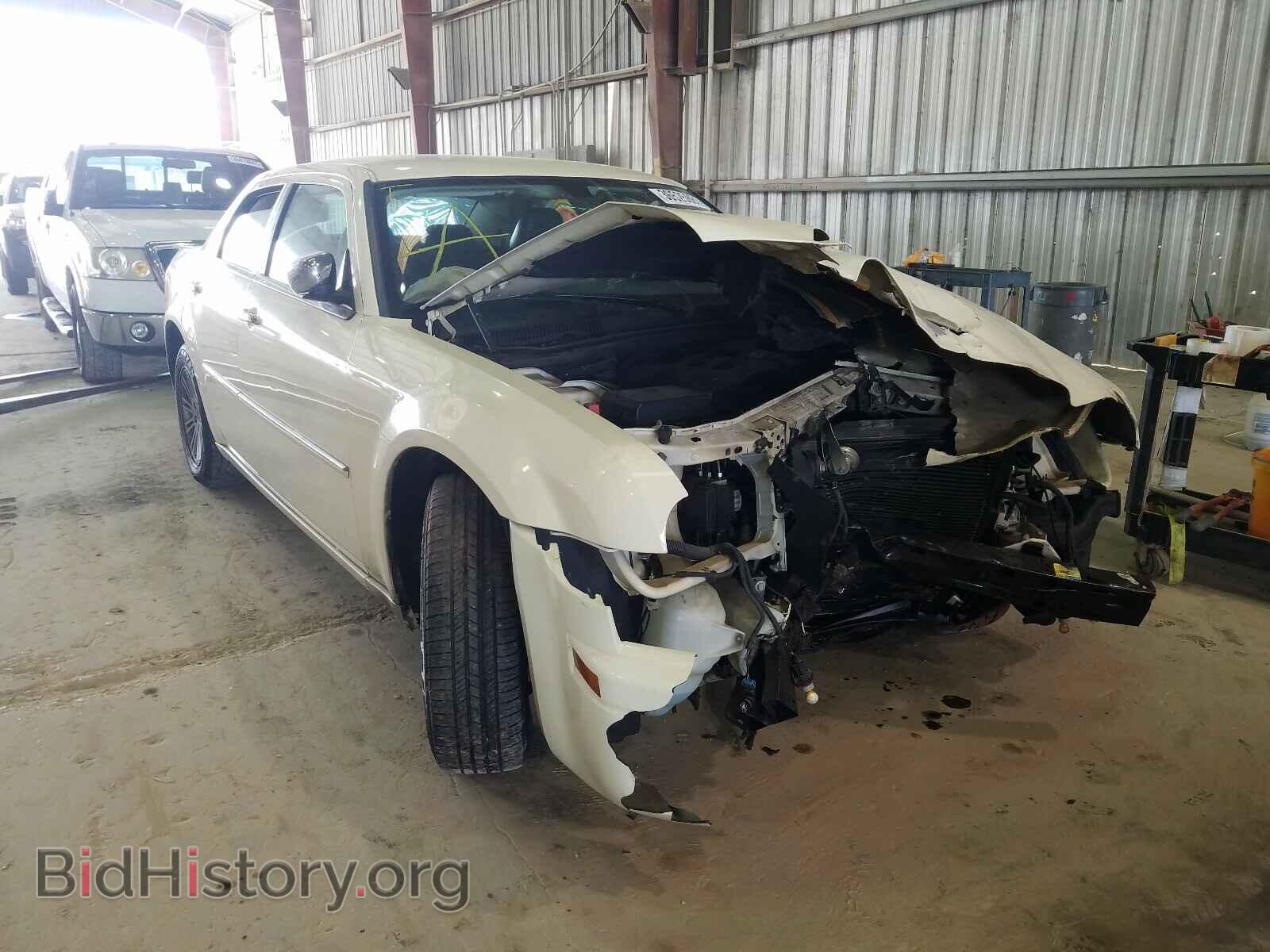 Photo 2C3CA5CV3AH105339 - CHRYSLER 300 2010