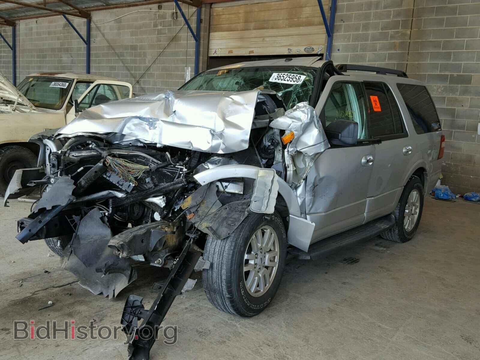 2011 FORD EXPEDITION - VIN: 1FMJU1H57BEF24892 - Photo 2