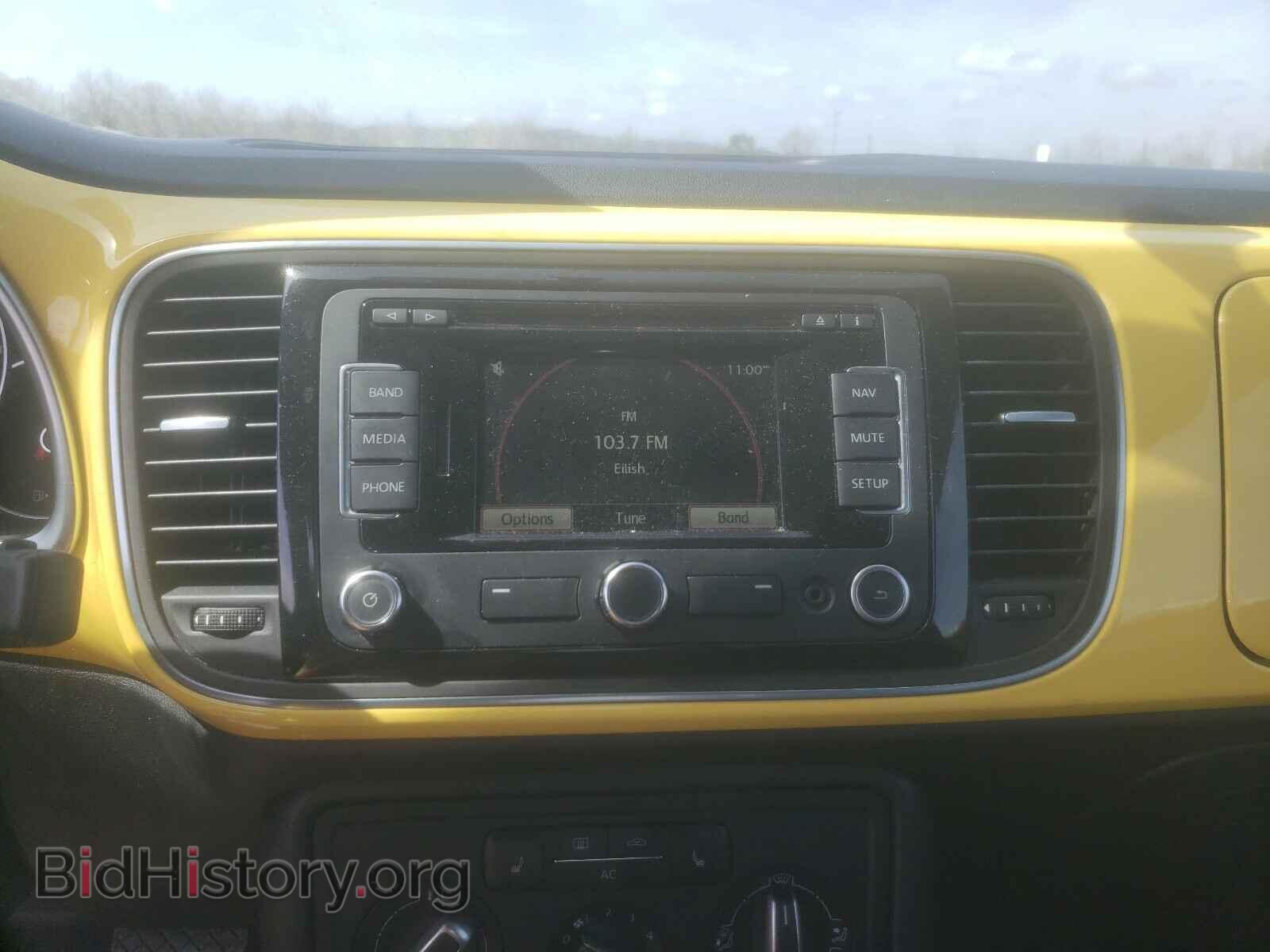 2012 VOLKSWAGEN BEETLE - VIN: 3VWJP7AT4CM604764 - Фото 9