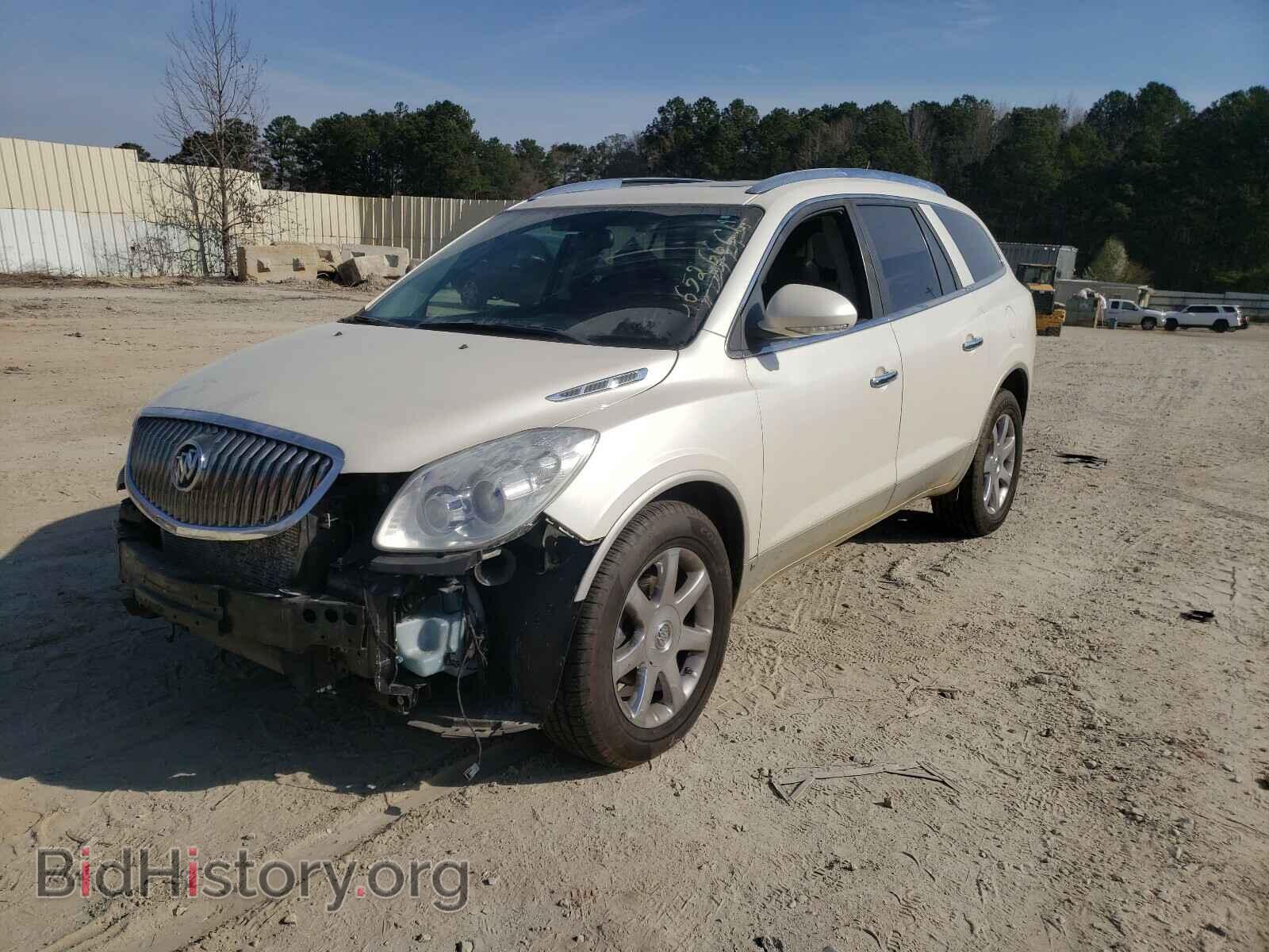 2008 BUICK ENCLAVE - VIN: 5GAEV23708J196900 - Фото 2