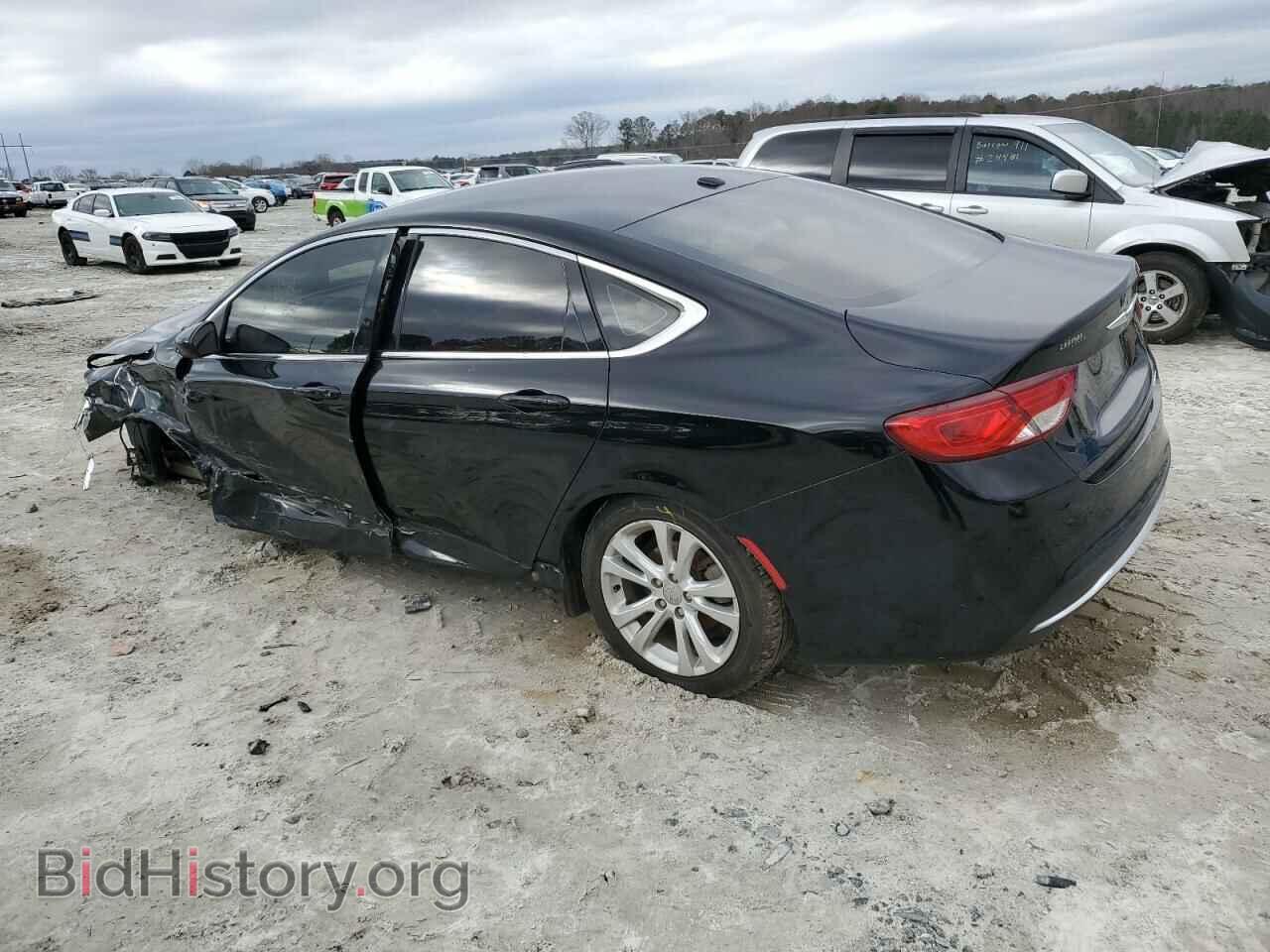 2015 CHRYSLER 200 - VIN: 1C3CCCAB0FN526666 - Фото 2