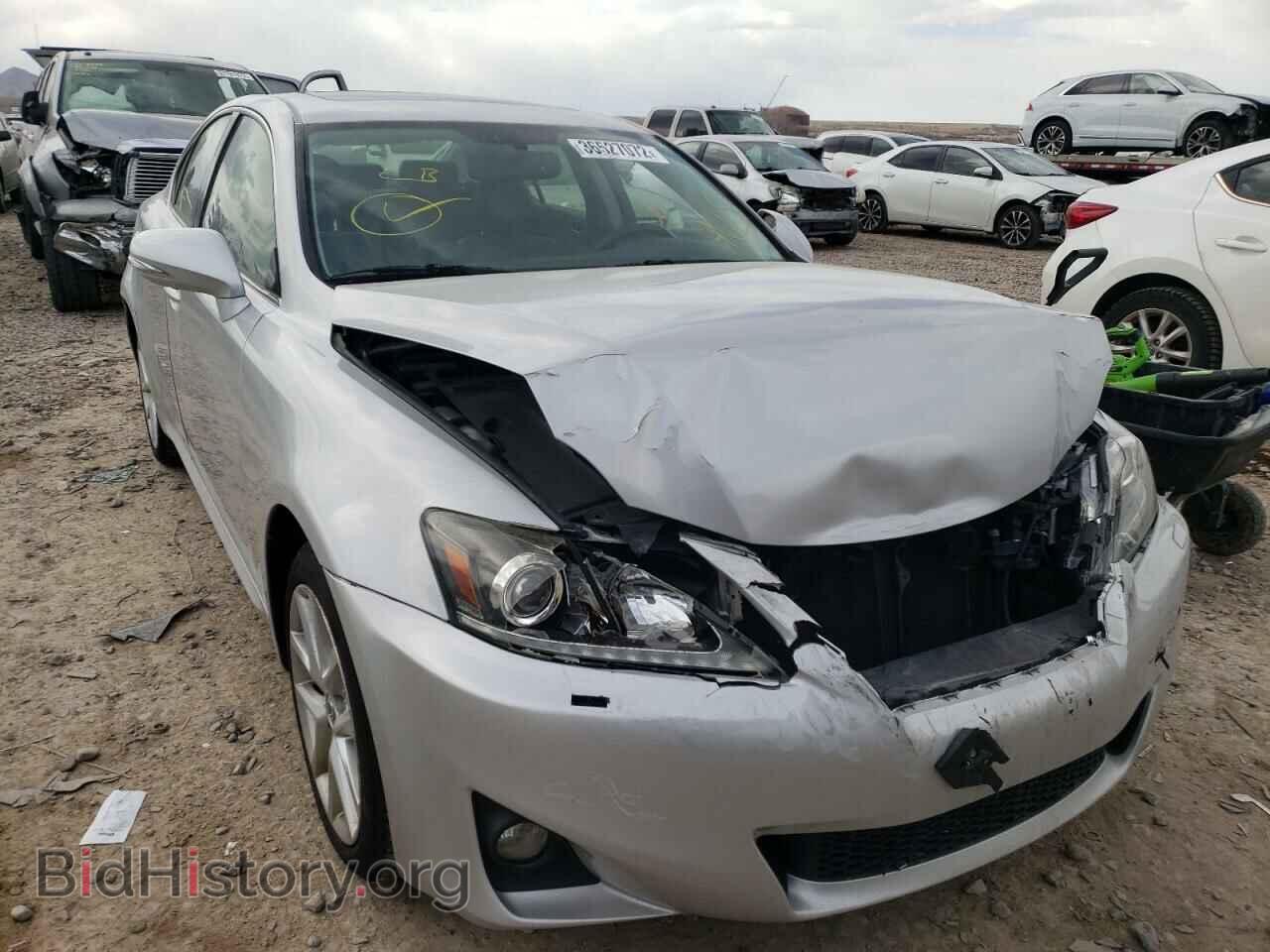 Фотография JTHCE5C20C5002393 - LEXUS IS 2012
