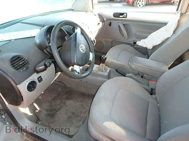 2000 VOLKSWAGEN BEETLE - VIN: 3VWCA21C2YM406284 - Фото 5