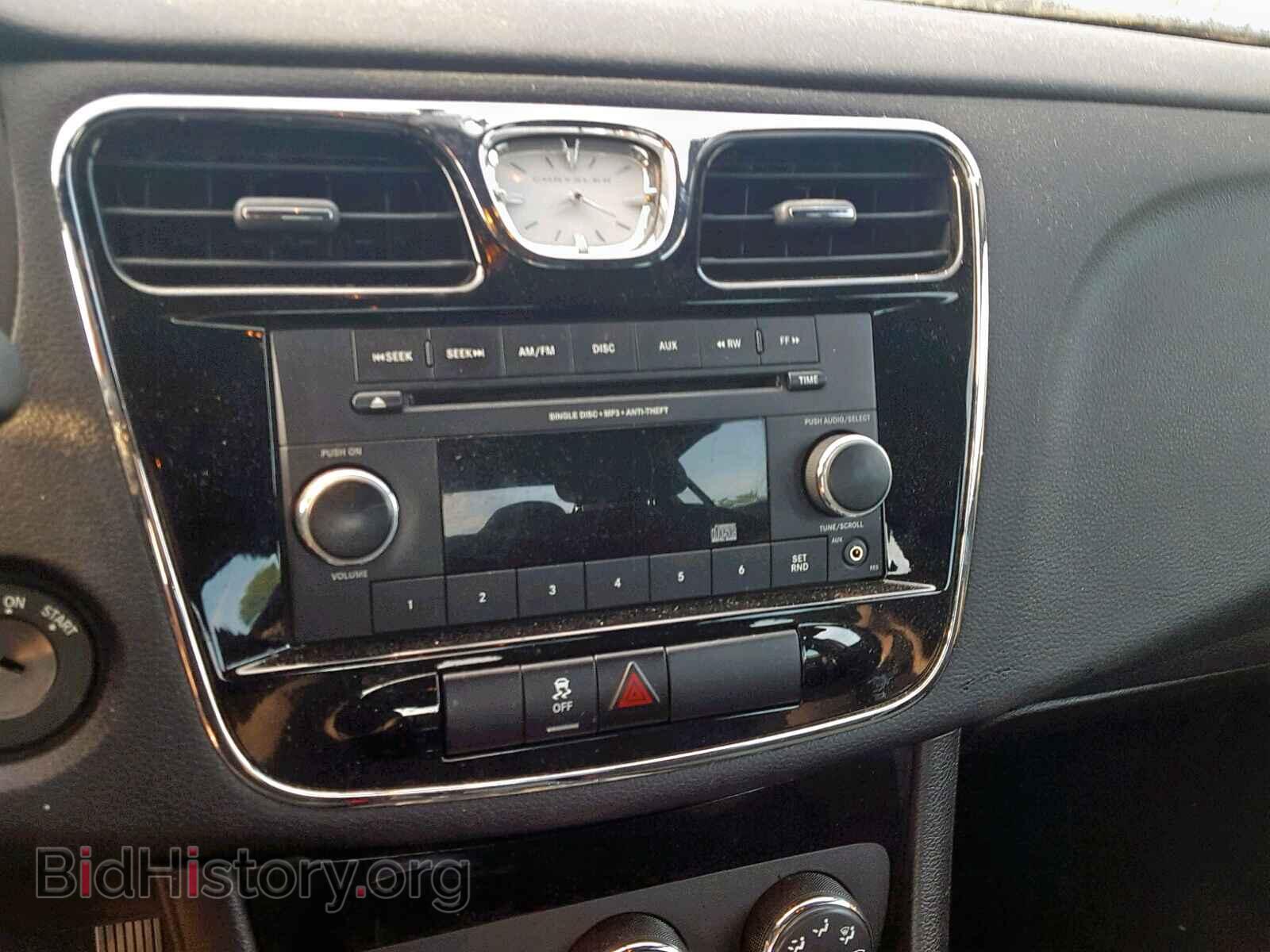 2012 CHRYSLER 200 - VIN: 1C3CCBAB6CN155342 - Фото 9