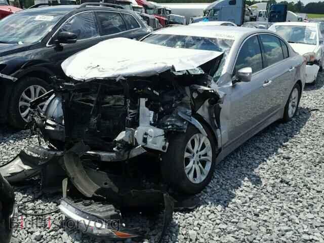 2013 HYUNDAI GENESIS - VIN: KMHGC4DD3DU242561 - Фото 2