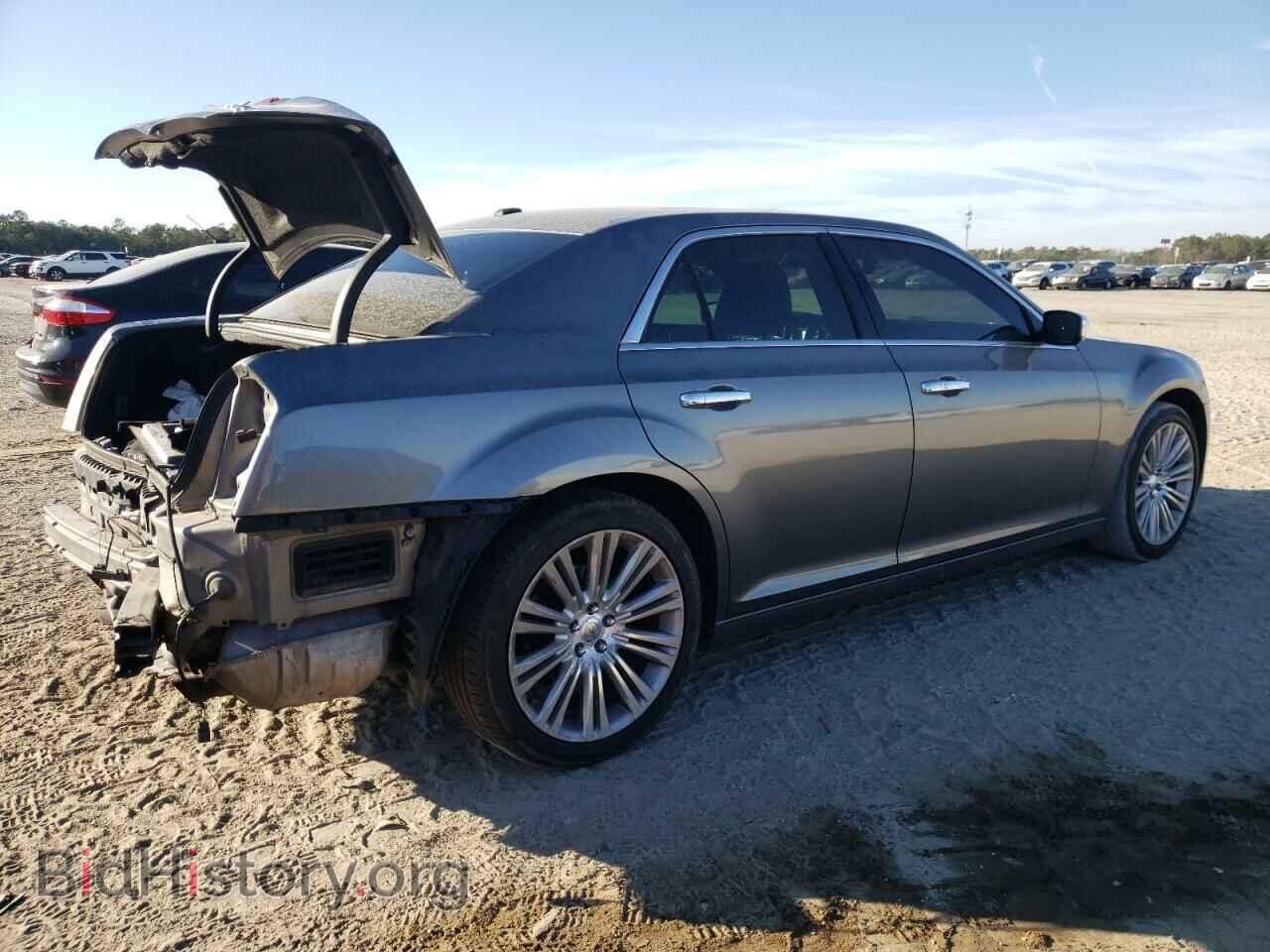 2011 CHRYSLER 300 - VIN: 2C3CA6CT0BH585216 - Фото 3