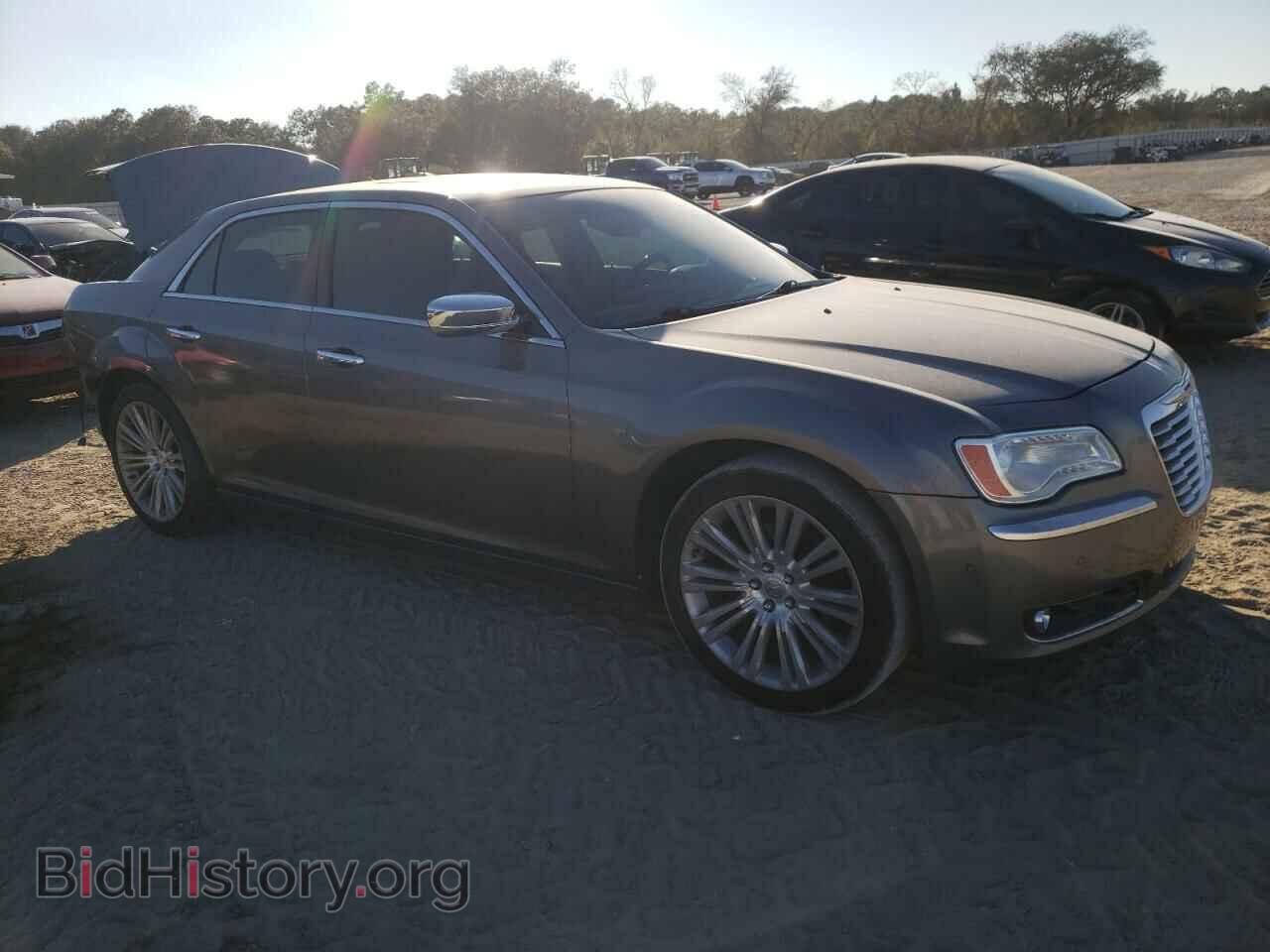2011 CHRYSLER 300 - VIN: 2C3CA6CT0BH585216 - Фото 4