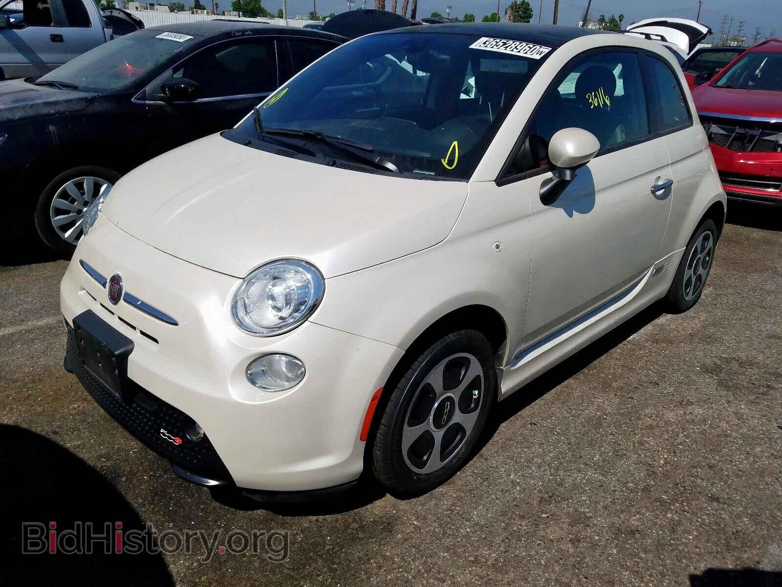 2017 FIAT 500 - VIN: 3C3CFFGE5HT598444 - Фото 2