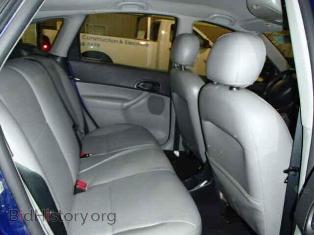 2005 FORD FOCUS - VIN: 3FAFP37N65R113327 - Фото 6