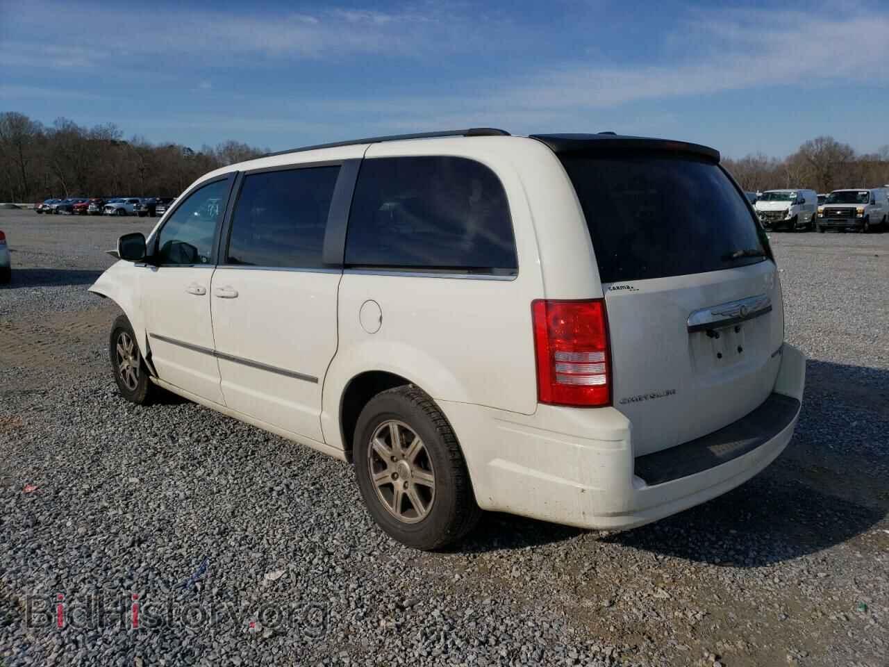 2010 CHRYSLER MINIVAN - VIN: 2A4RR5D10AR257254 - Фото 2