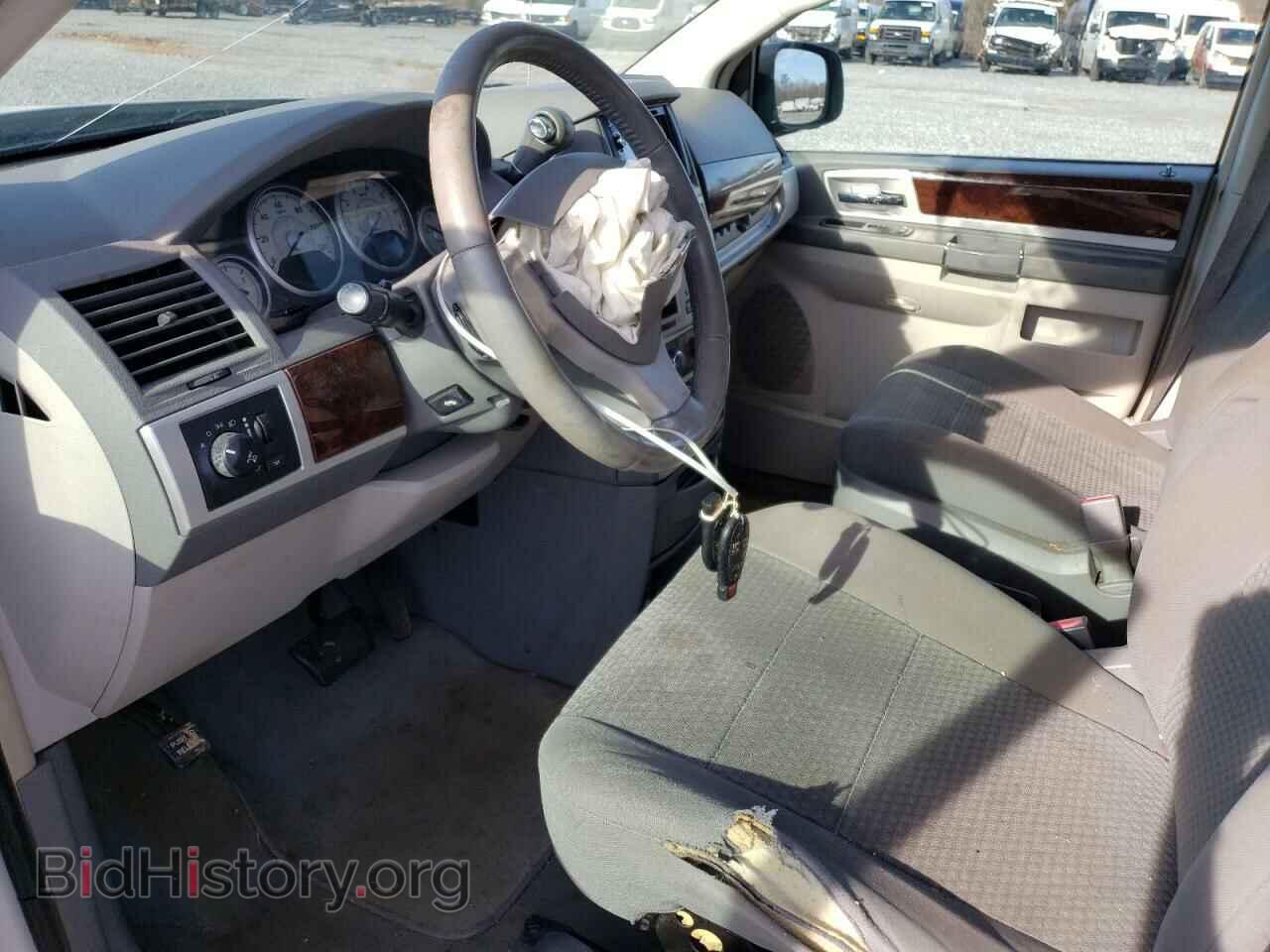 2010 CHRYSLER MINIVAN - VIN: 2A4RR5D10AR257254 - Фото 7