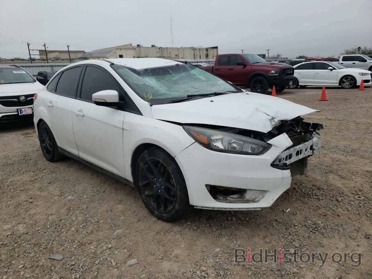 Photo 1FADP3F2XGL326457 - FORD FOCUS 2016