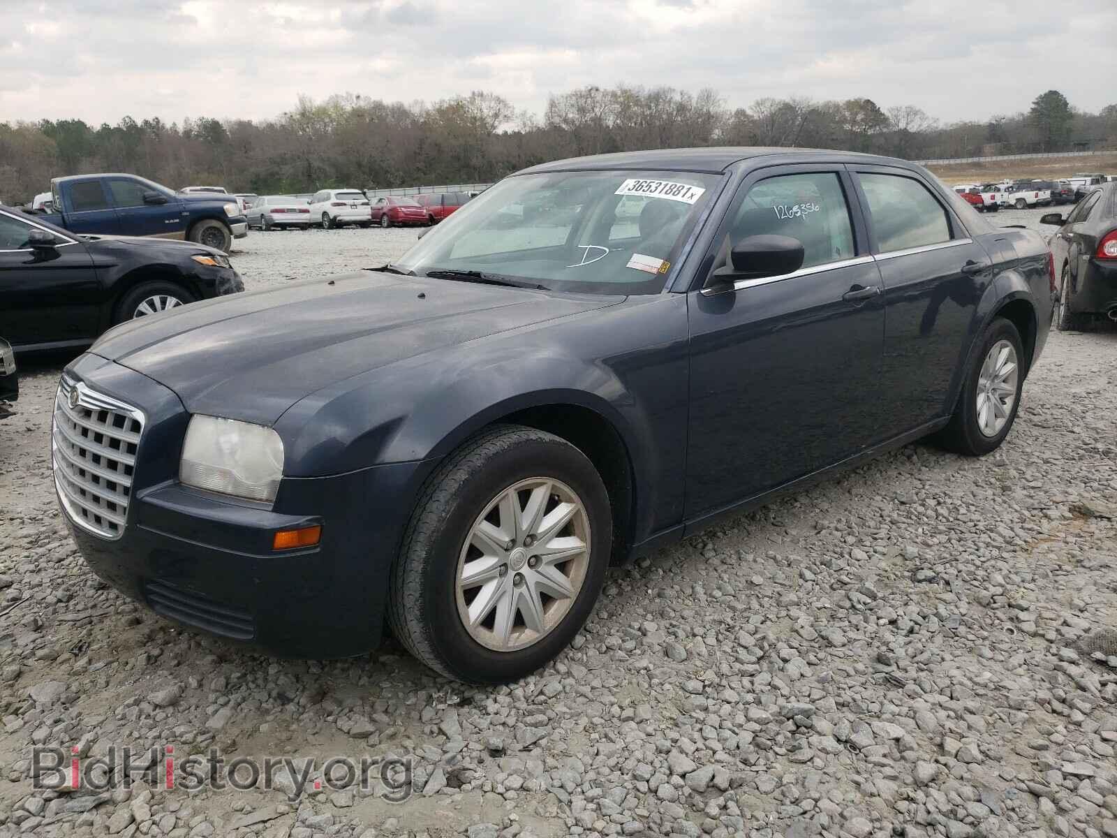 2008 CHRYSLER 300 - VIN: 2C3KA43R78H155342 - Фото 2
