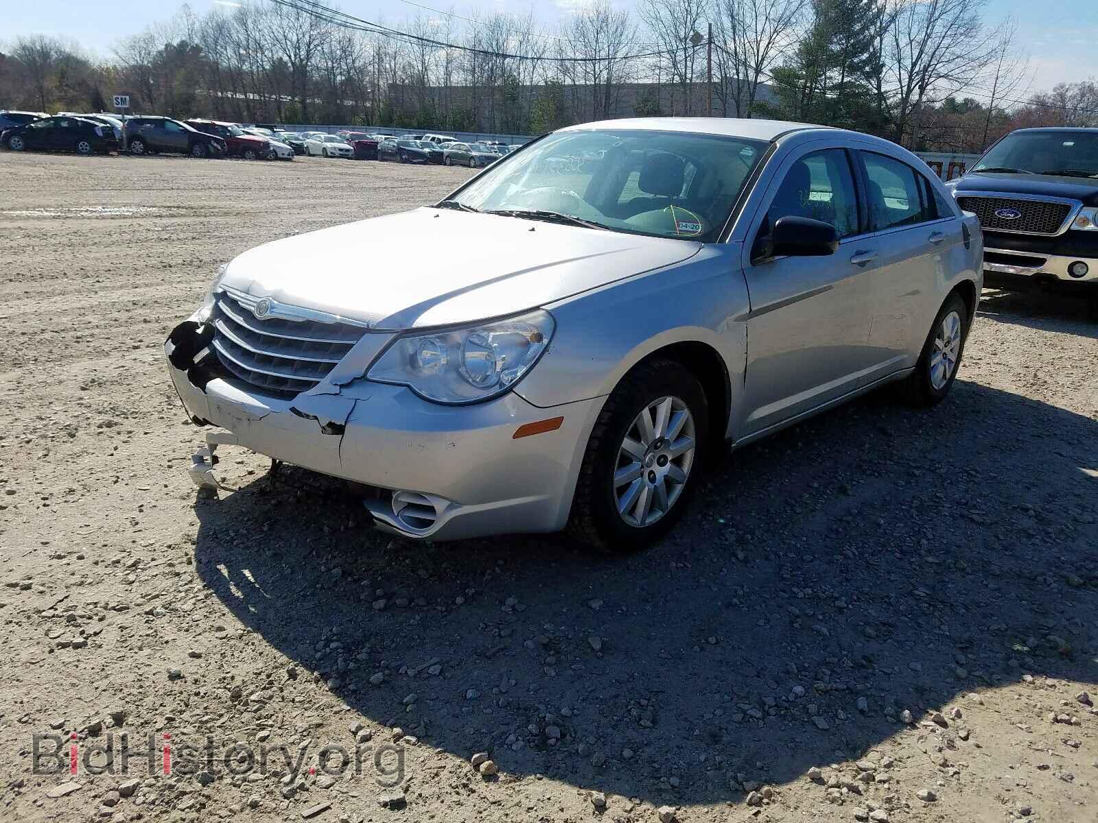 2010 CHRYSLER SEBRING - VIN: 1C3CC4FB2AN144789 - Фото 2