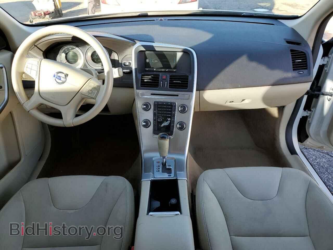 2012 VOLVO XC60 - VIN: YV4940DL7C2240118 - Фото 8