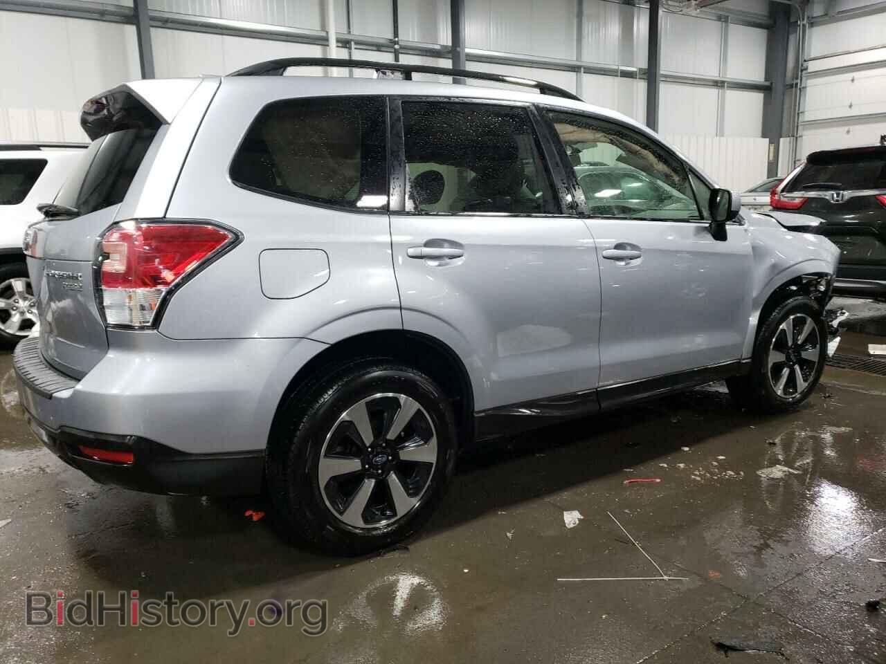 2017 SUBARU FORESTER - VIN: JF2SJAECXHH450283 - Фото 3