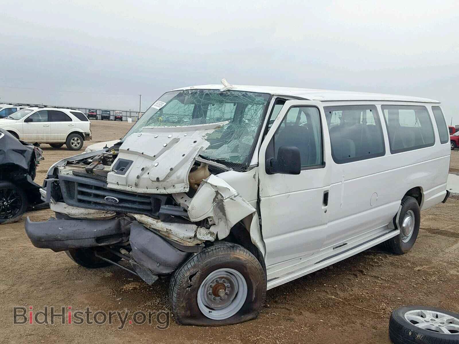 2006 FORD ECONOLINE - VIN: 1FBSS31L46DB44833 - Фото 2