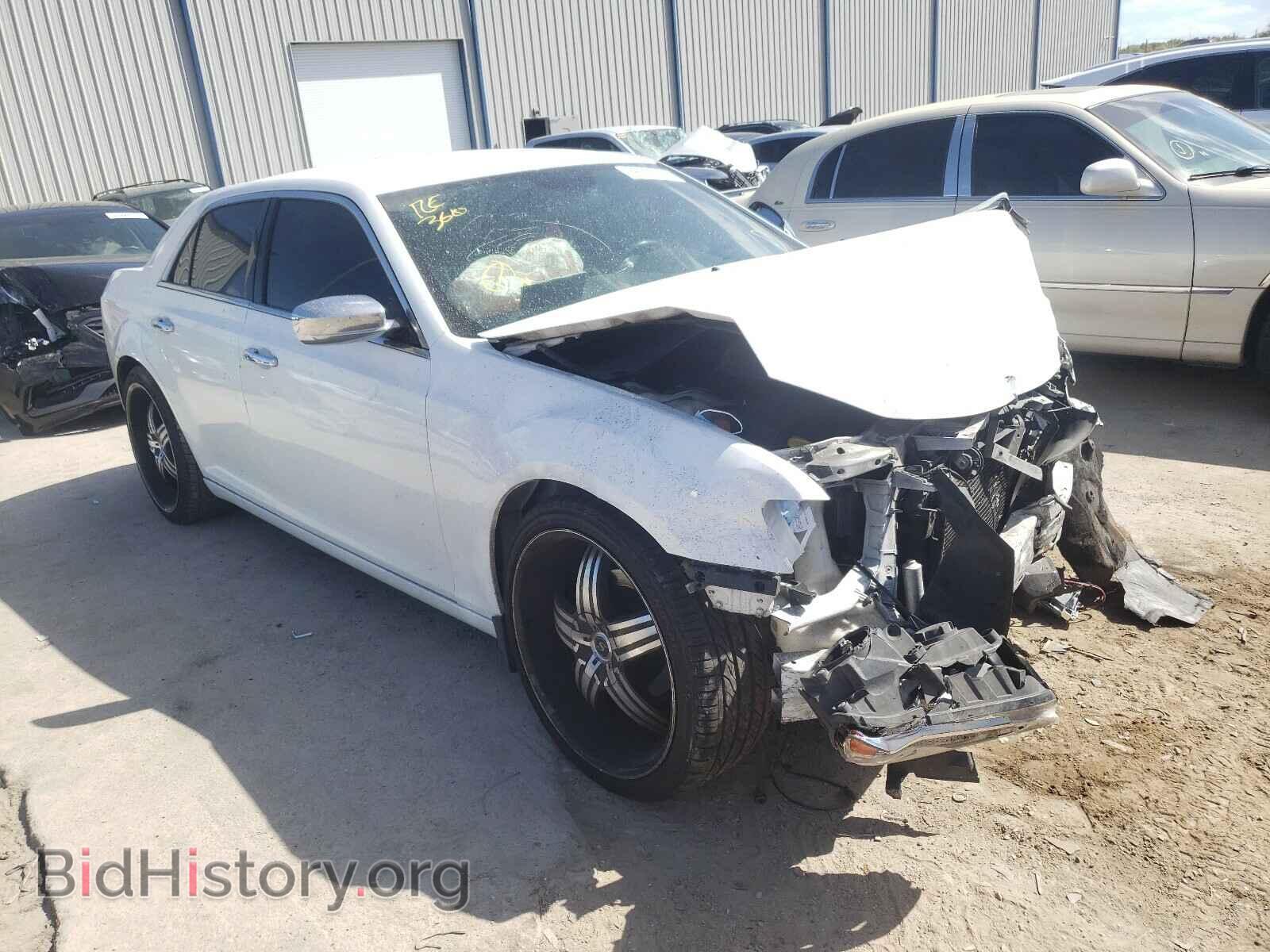 Фотография 2C3CCACG4CH231345 - CHRYSLER 300 2012