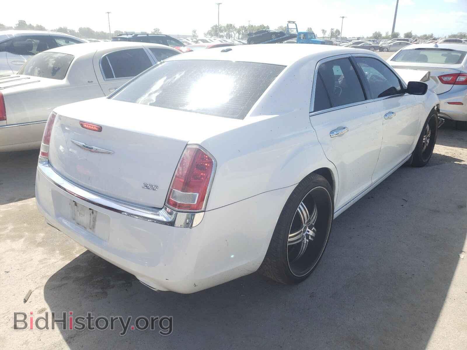2012 CHRYSLER 300 - VIN: 2C3CCACG4CH231345 - Фото 4