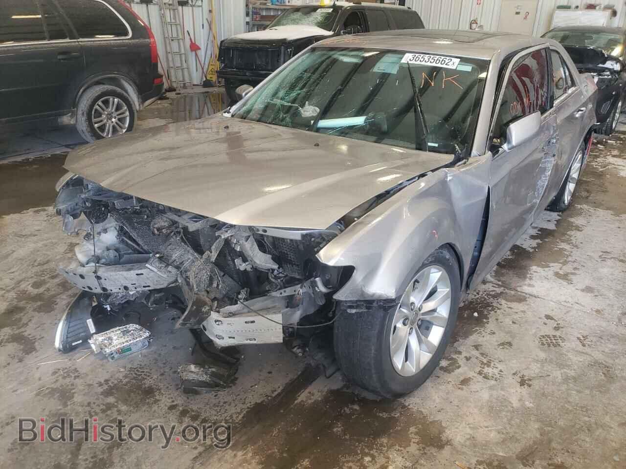 2015 CHRYSLER 300 - VIN: 2C3CCAAG5FH813963 - Фото 2