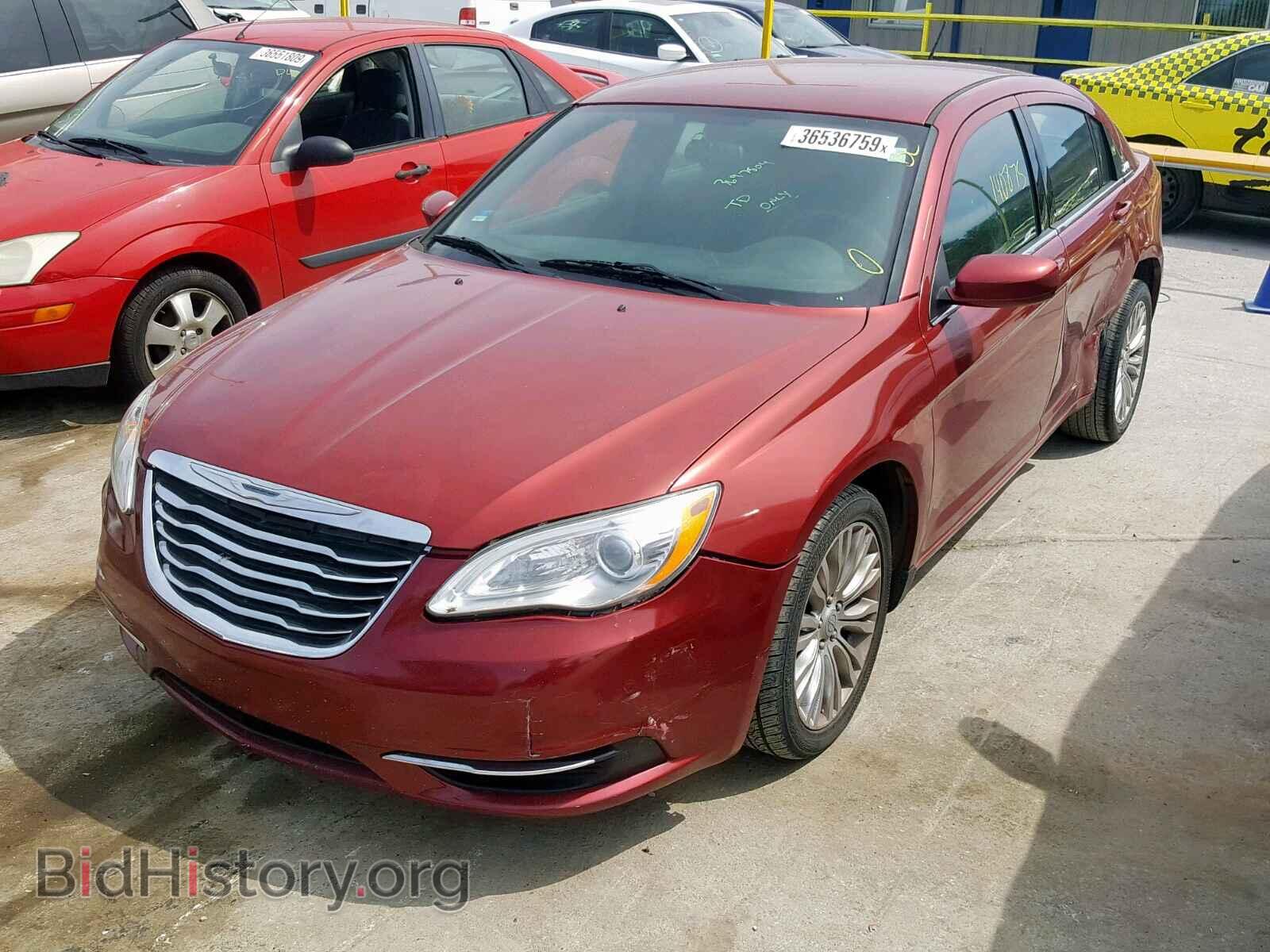 2012 CHRYSLER 200 - VIN: 1C3CCBABXCN248803 - Фото 2