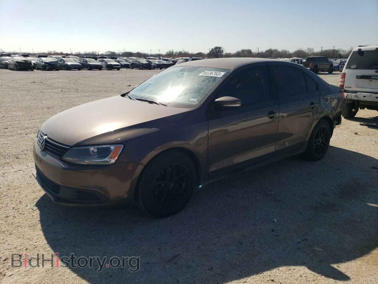 Фотография 3VWDX7AJ7CM309637 - VOLKSWAGEN JETTA 2012