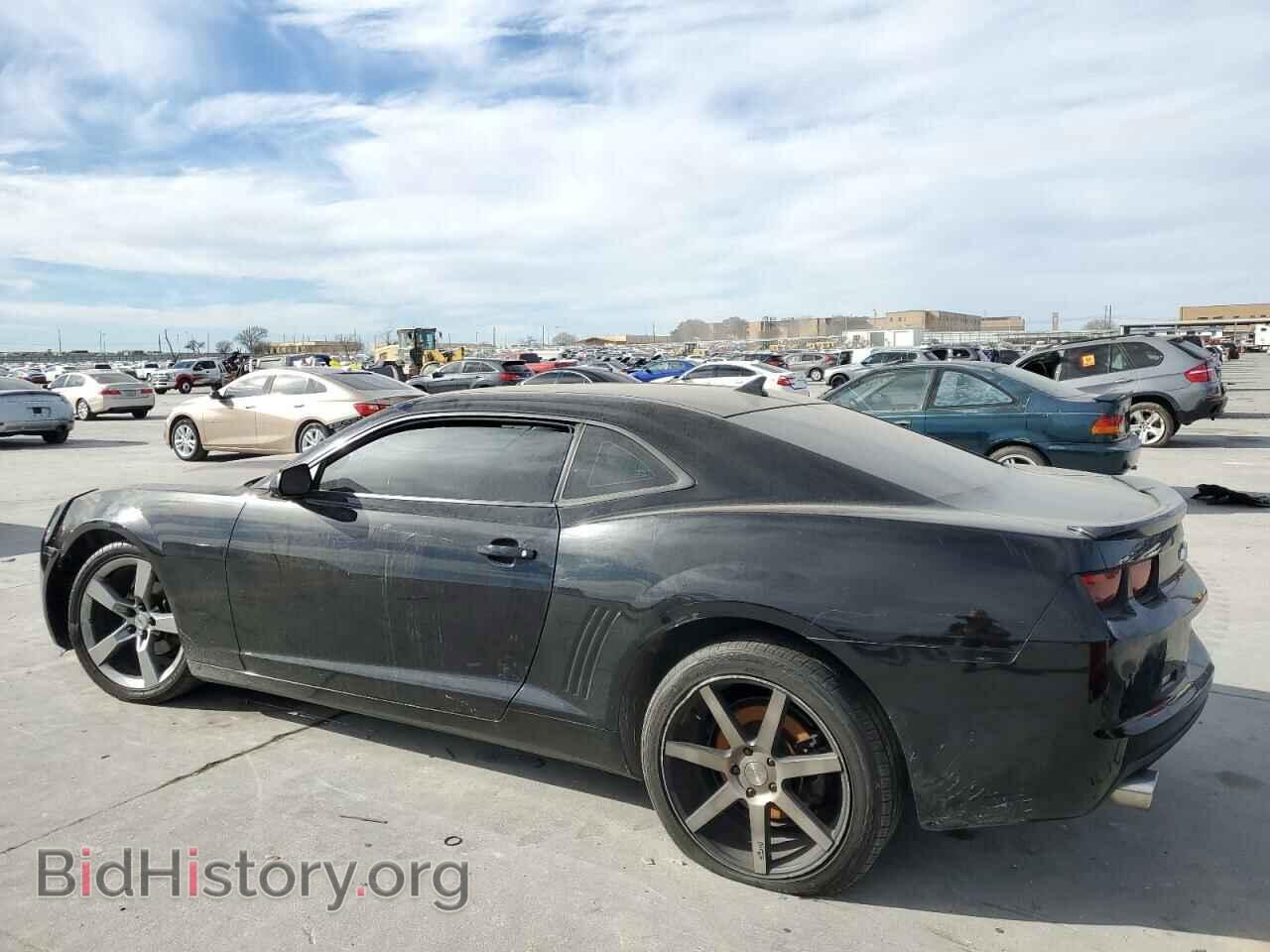 2013 CHEVROLET CAMARO - VIN: 2G1FB1E36D9172566 - Фото 2