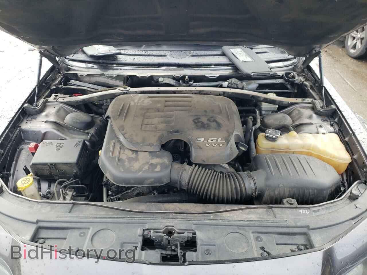 2014 CHRYSLER 300 - VIN: 2C3CCAGG0EH383765 - Фото 11