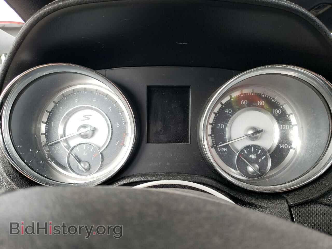 2014 CHRYSLER 300 - VIN: 2C3CCAGG0EH383765 - Фото 9