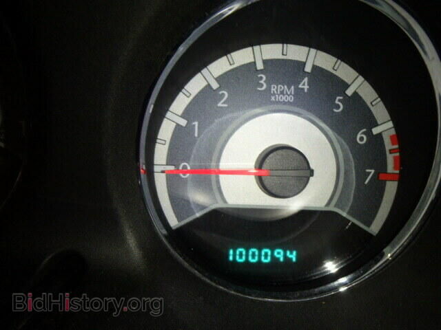 2011 CHRYSLER 200 - VIN: 1C3BC2FB8BN568530 - Фото 8