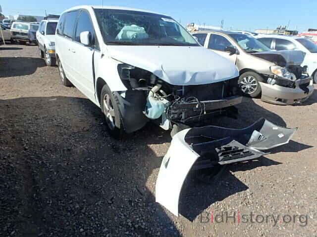 Photo 2V4RW3D13AR407155 - VOLKSWAGEN ROUTAN 2010